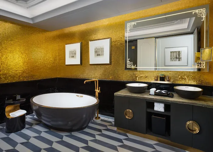 The Karl Lagerfeld Resort 5*